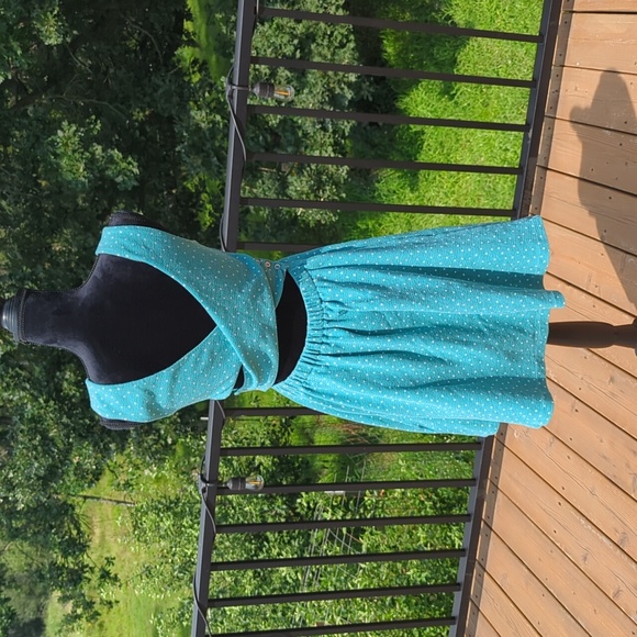 Seafoam Polka dot Dress - Picture 3 of 5